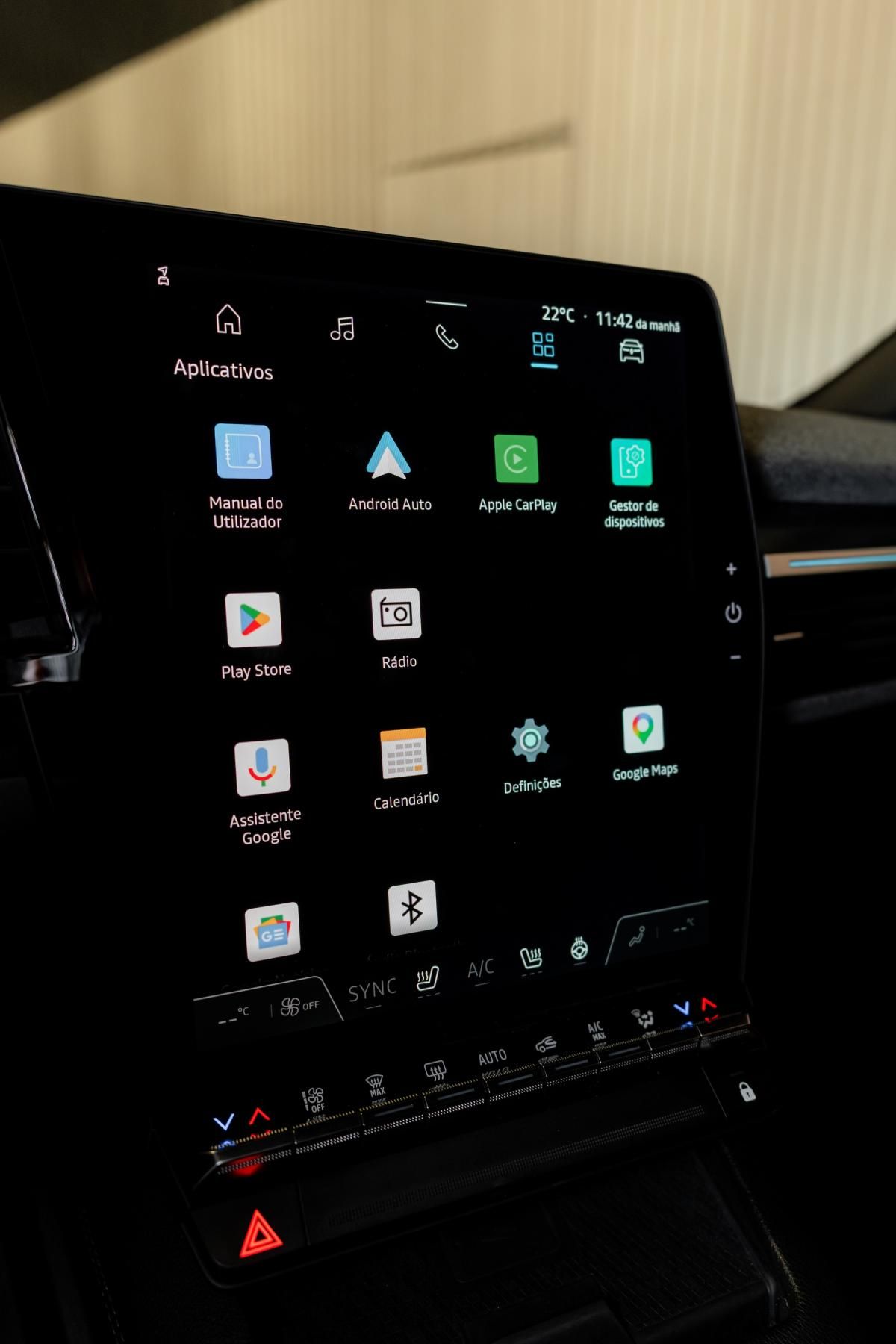 renault-megane-e-tech-2022-eletrico-0cc