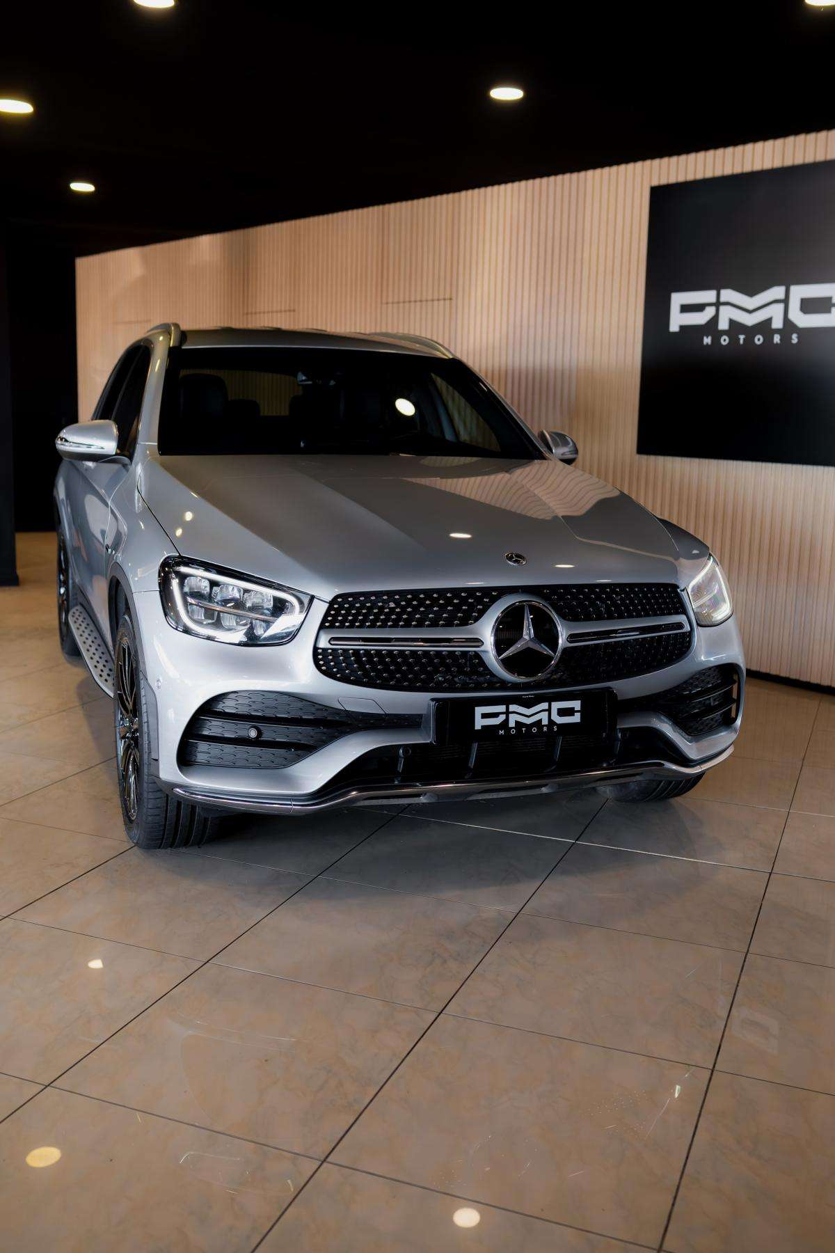 mercedes-benz-glc-2021-hibrido-a-gasolina-1991cc