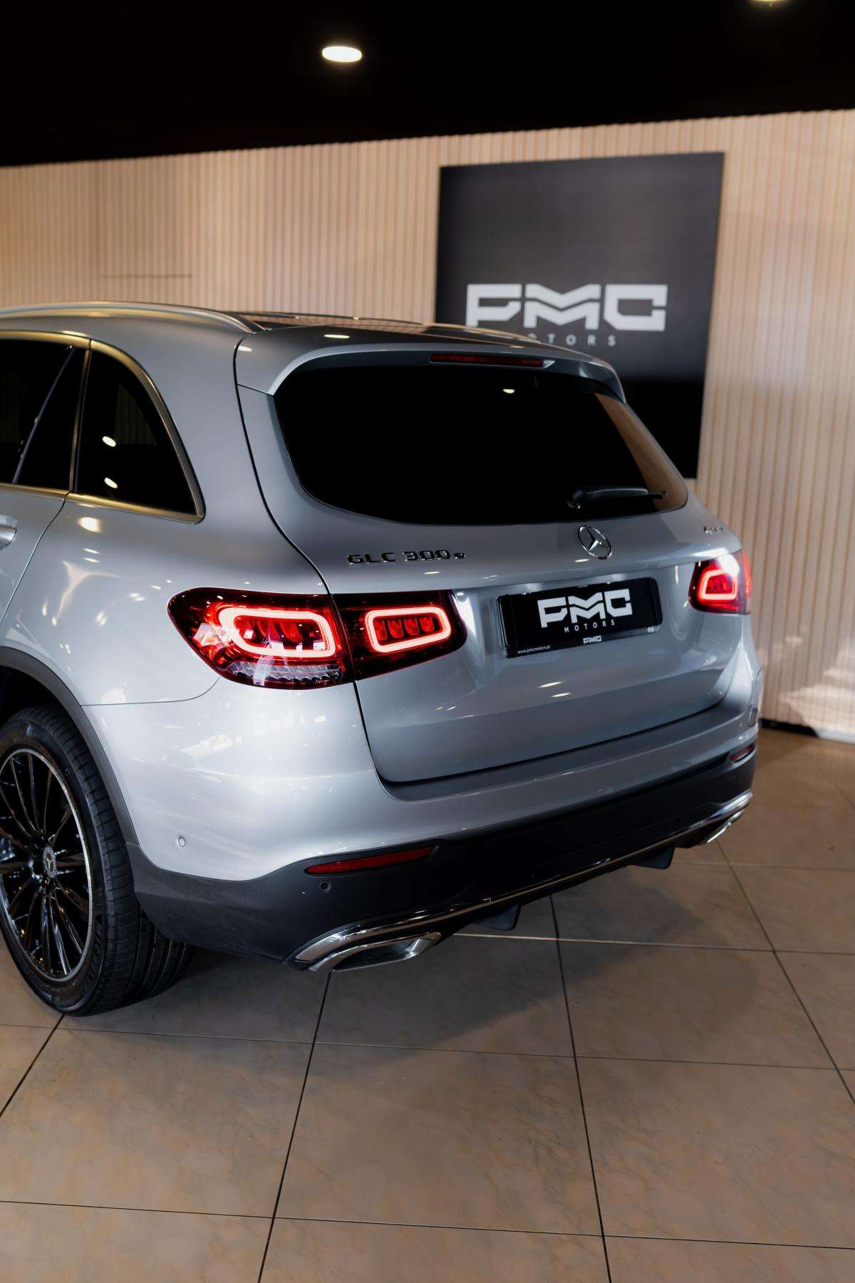 mercedes-benz-glc-2021-hibrido-a-gasolina-1991cc