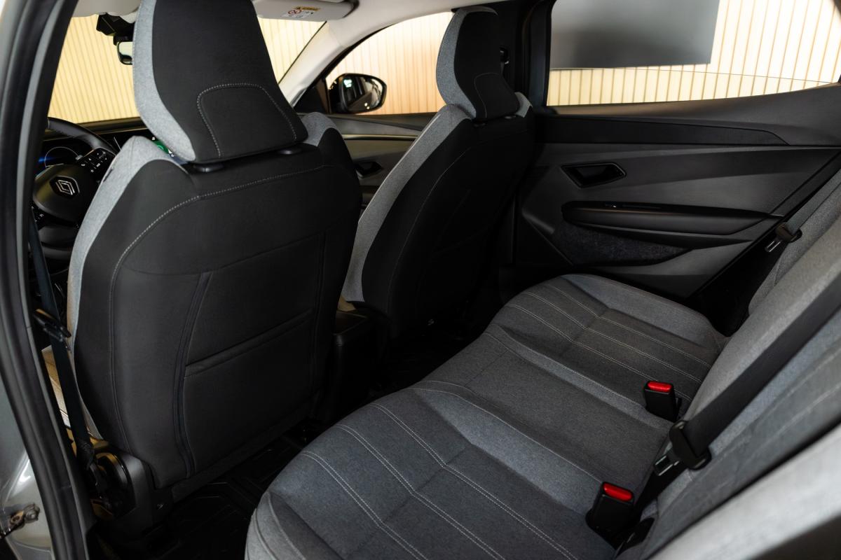 renault-megane-e-tech-2023-eletrico-0cc