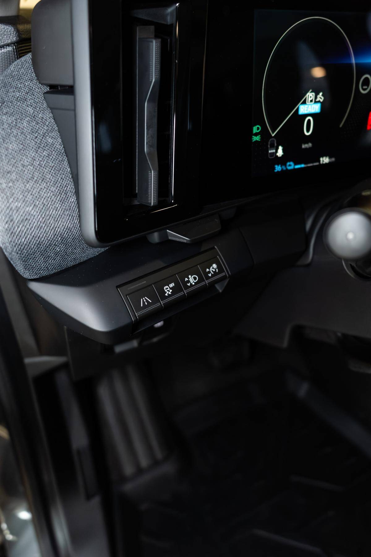 renault-megane-e-tech-2023-eletrico-0cc