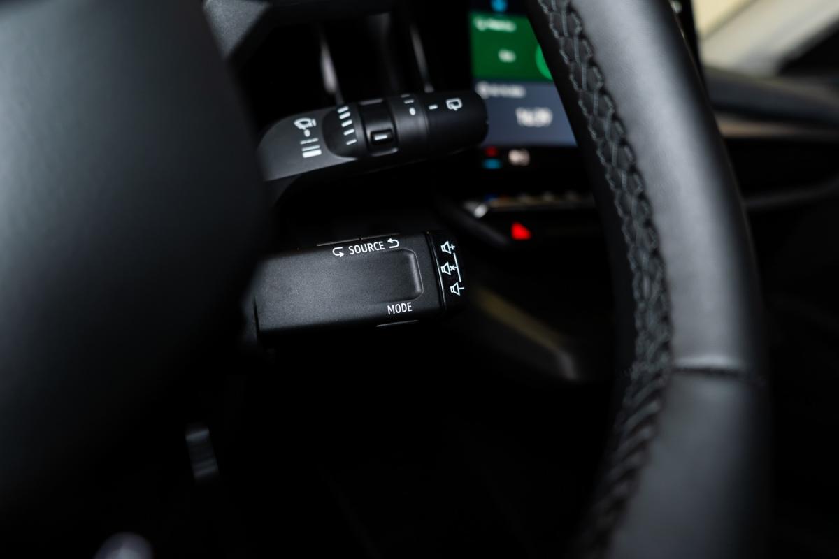 renault-megane-e-tech-2023-eletrico-0cc