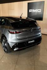 renault-megane-e-tech-2023-eletrico-0cc
