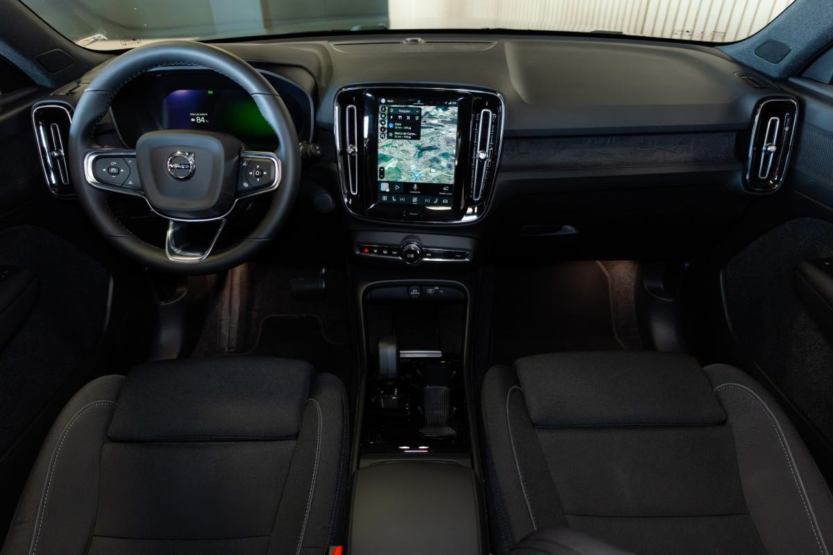 volvo-xc40-2022-eletrico-0cc