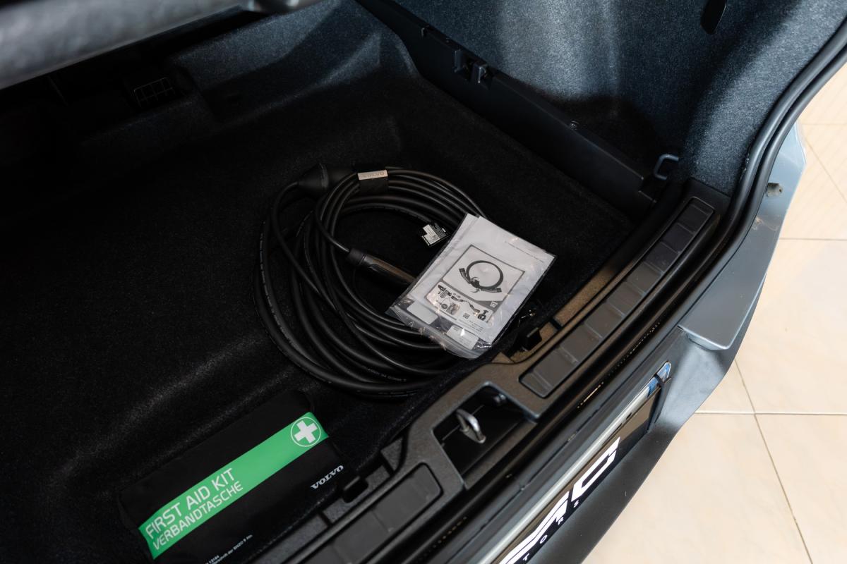 volvo-xc40-2022-eletrico-0cc
