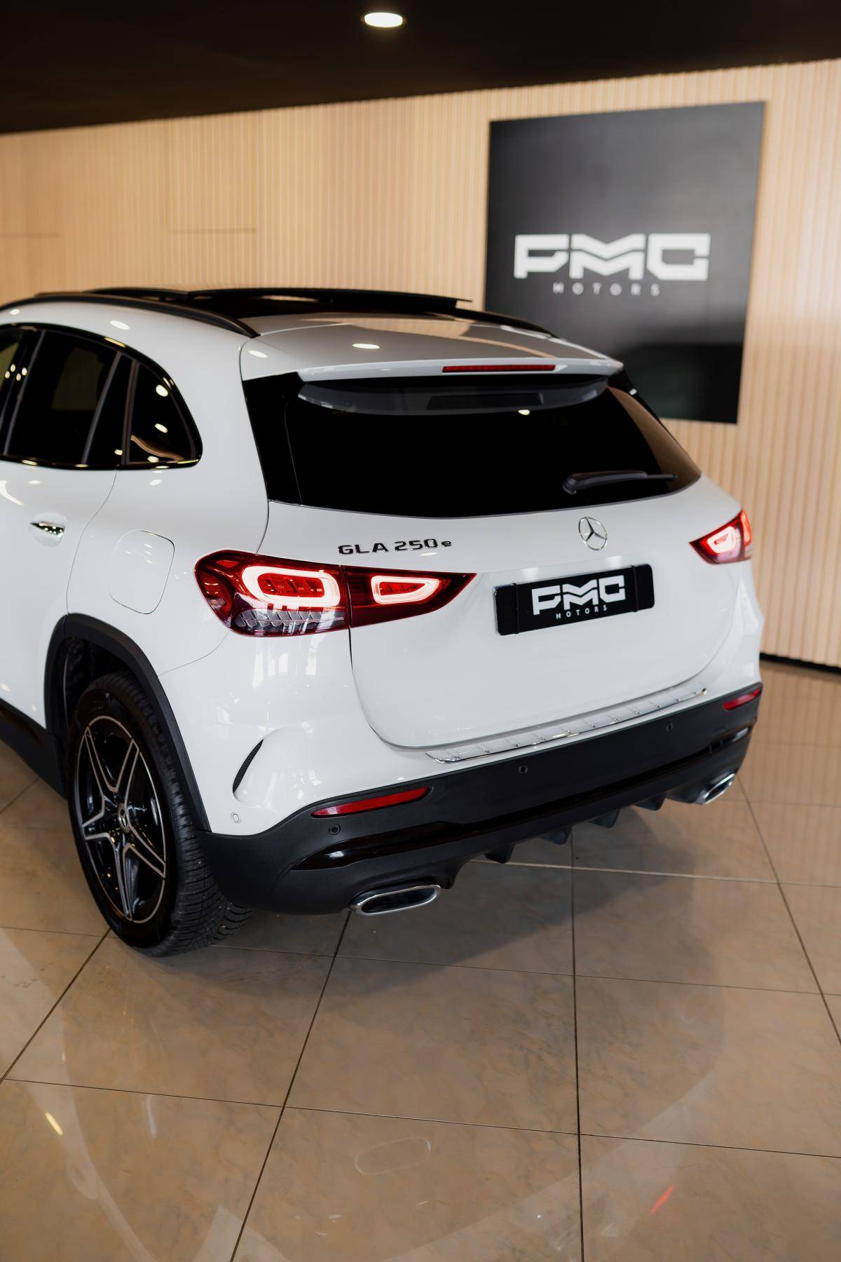 mercedes-benz-gla-2022-hibrido-a-gasolina-1332cc