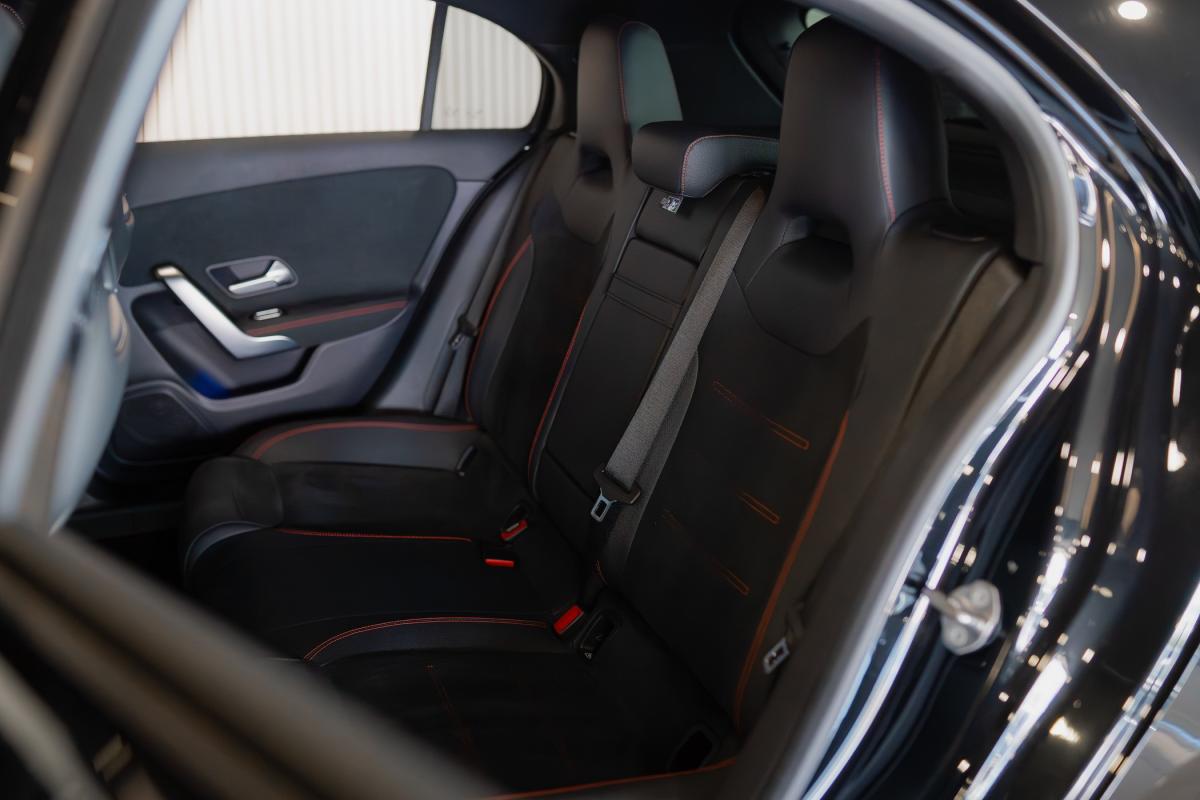 mercedes-benz-classe-a-2023-hibrido-a-gasolina-1332cc