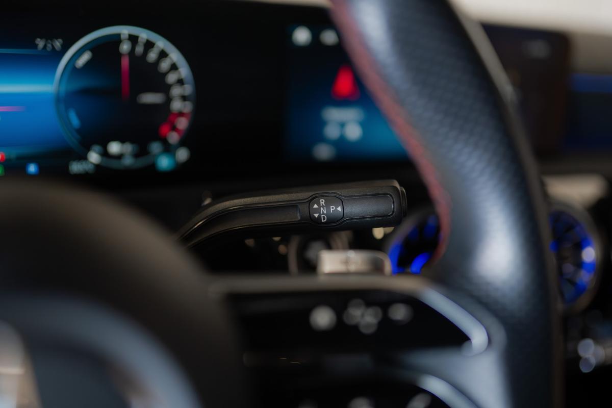 mercedes-benz-classe-a-2023-hibrido-a-gasolina-1332cc