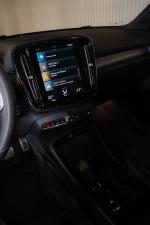 volvo-xc40-2022-hibrido-a-gasolina-1477cc