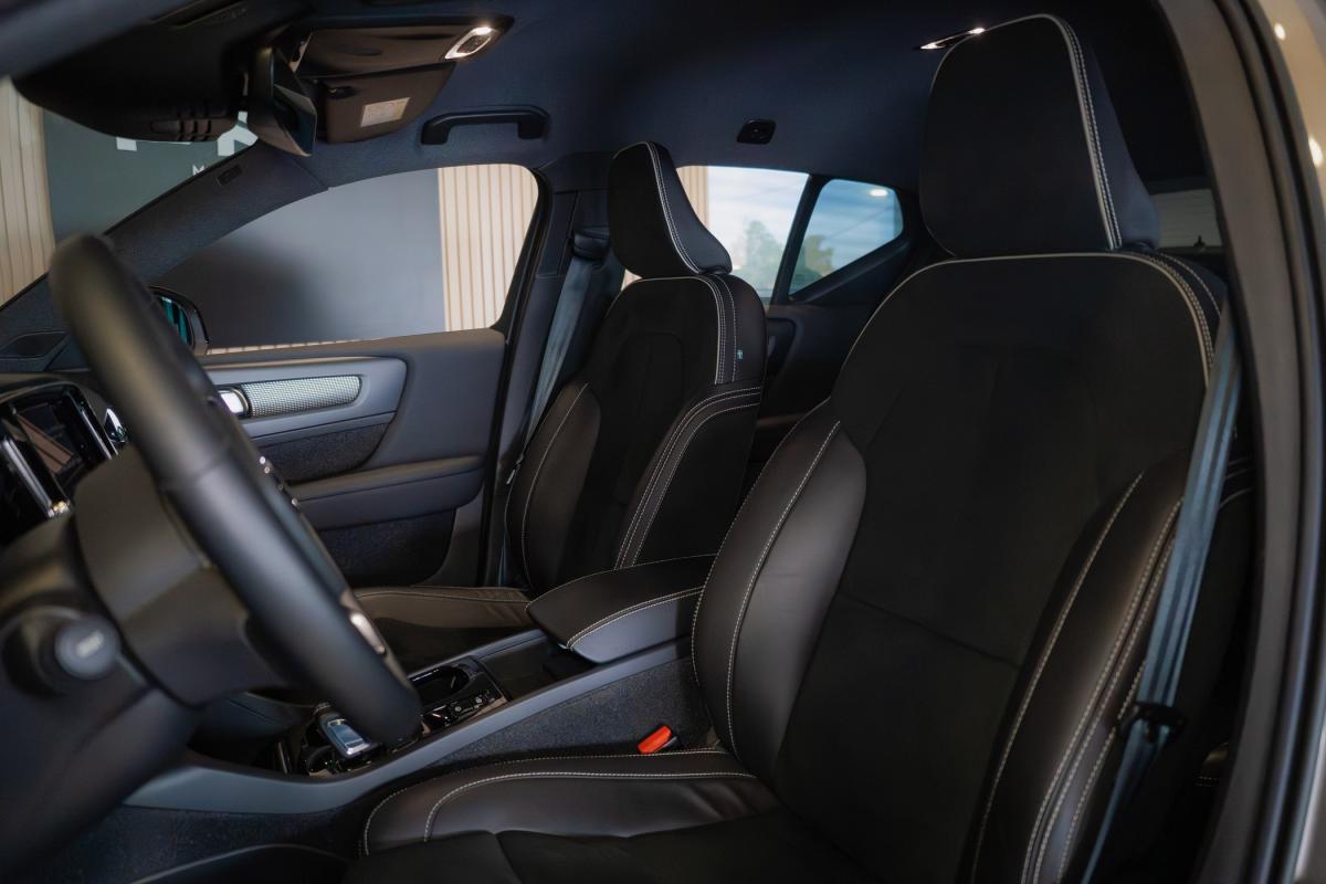 volvo-xc40-2022-hibrido-a-gasolina-1477cc
