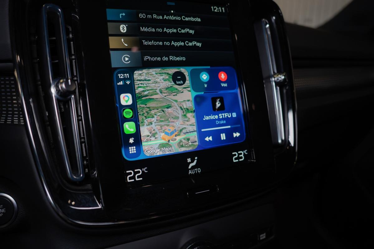 volvo-xc40-2022-hibrido-a-gasolina-1477cc