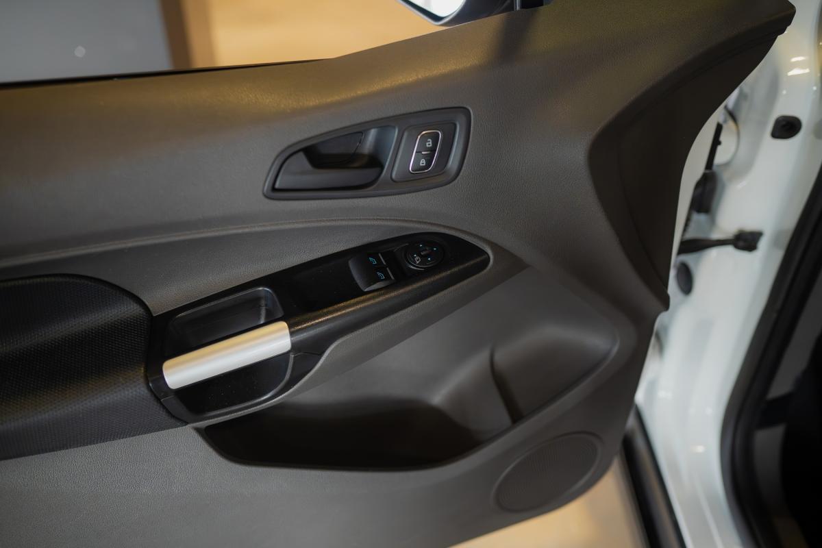 ford-transit-connect-2020-diesel-1499cc
