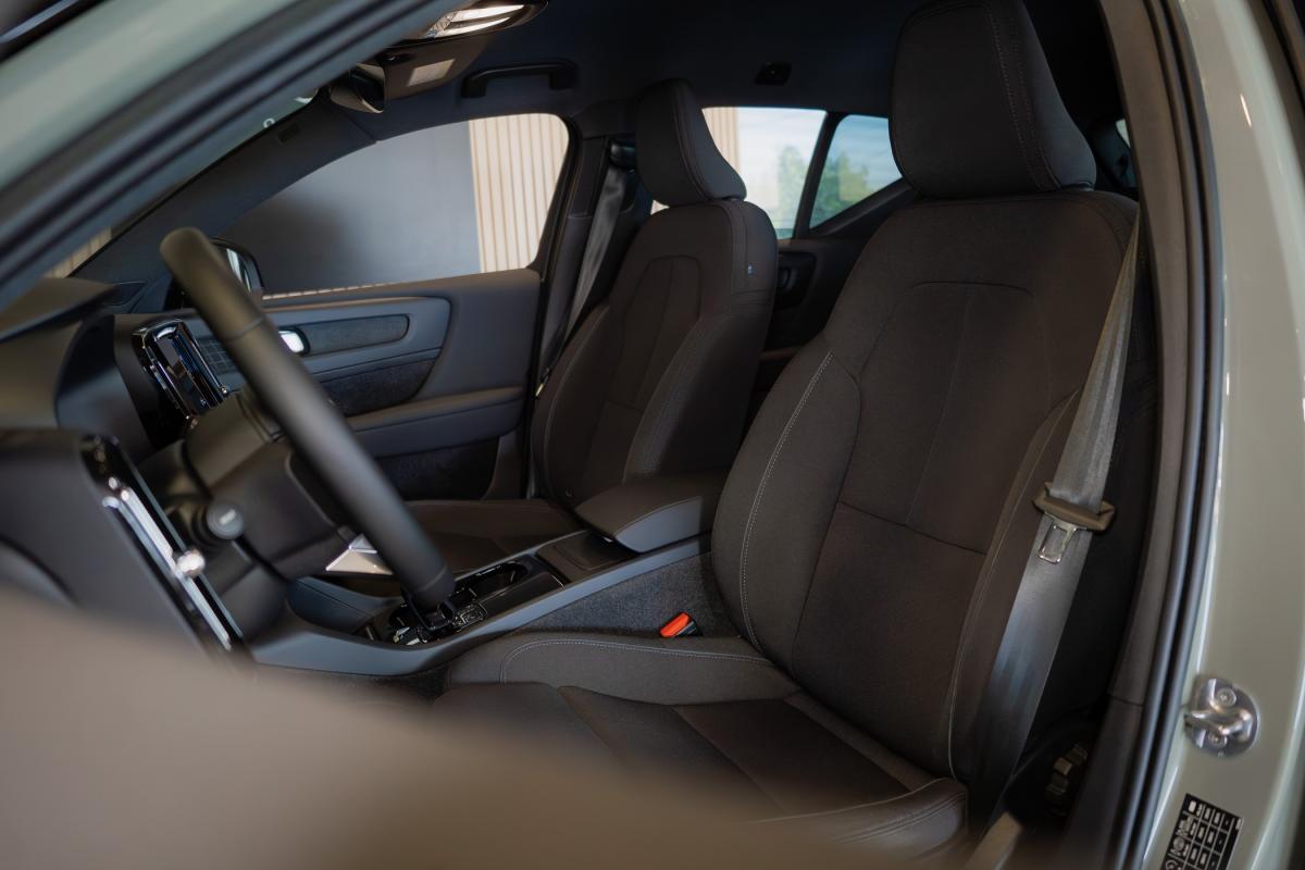 volvo-xc40-2023-eletrico-500cc