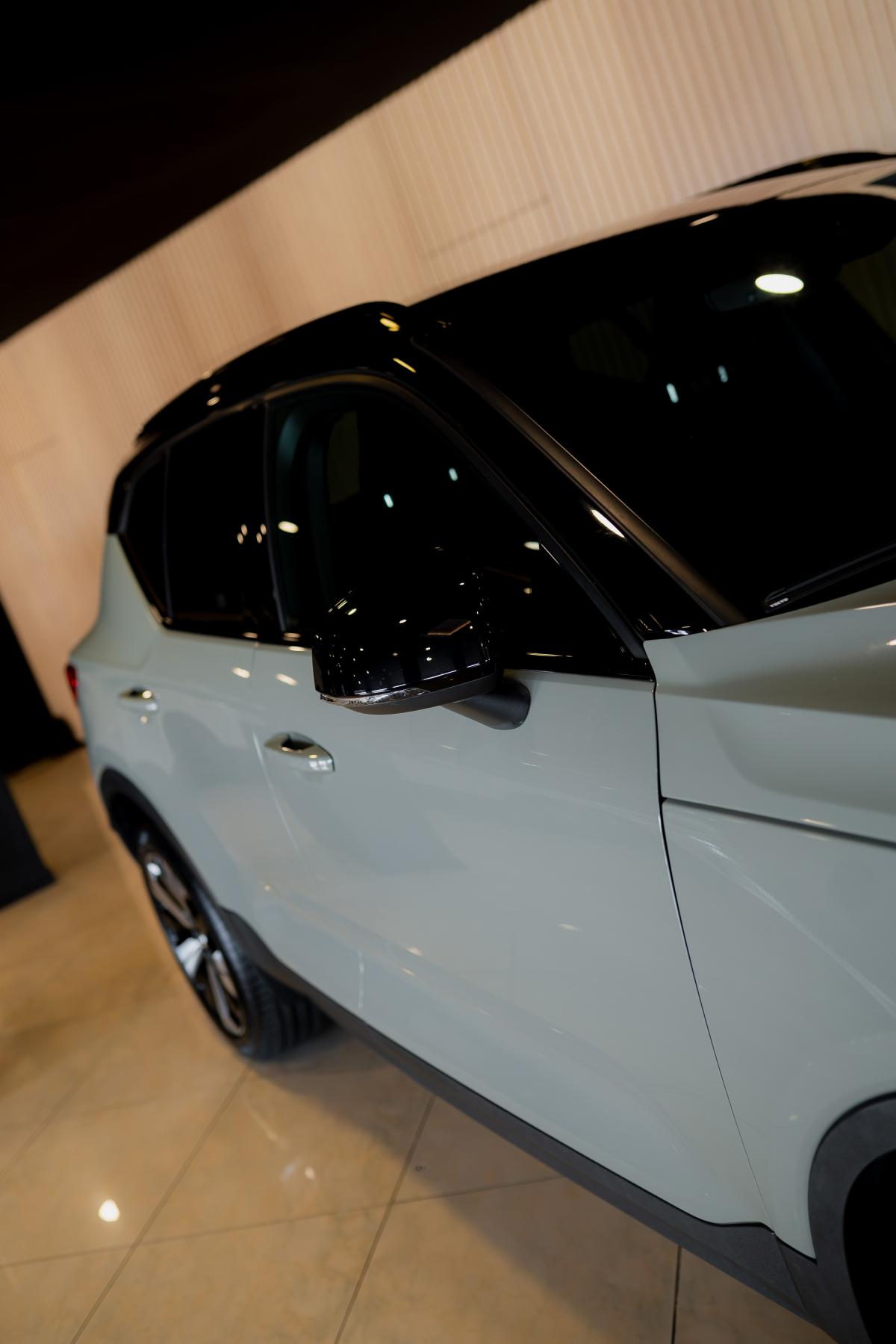 volvo-xc40-2023-eletrico-500cc