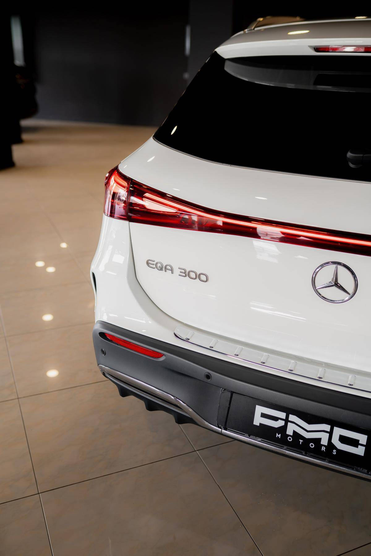 mercedes-benz-eqa-2024-eletrico-500cc