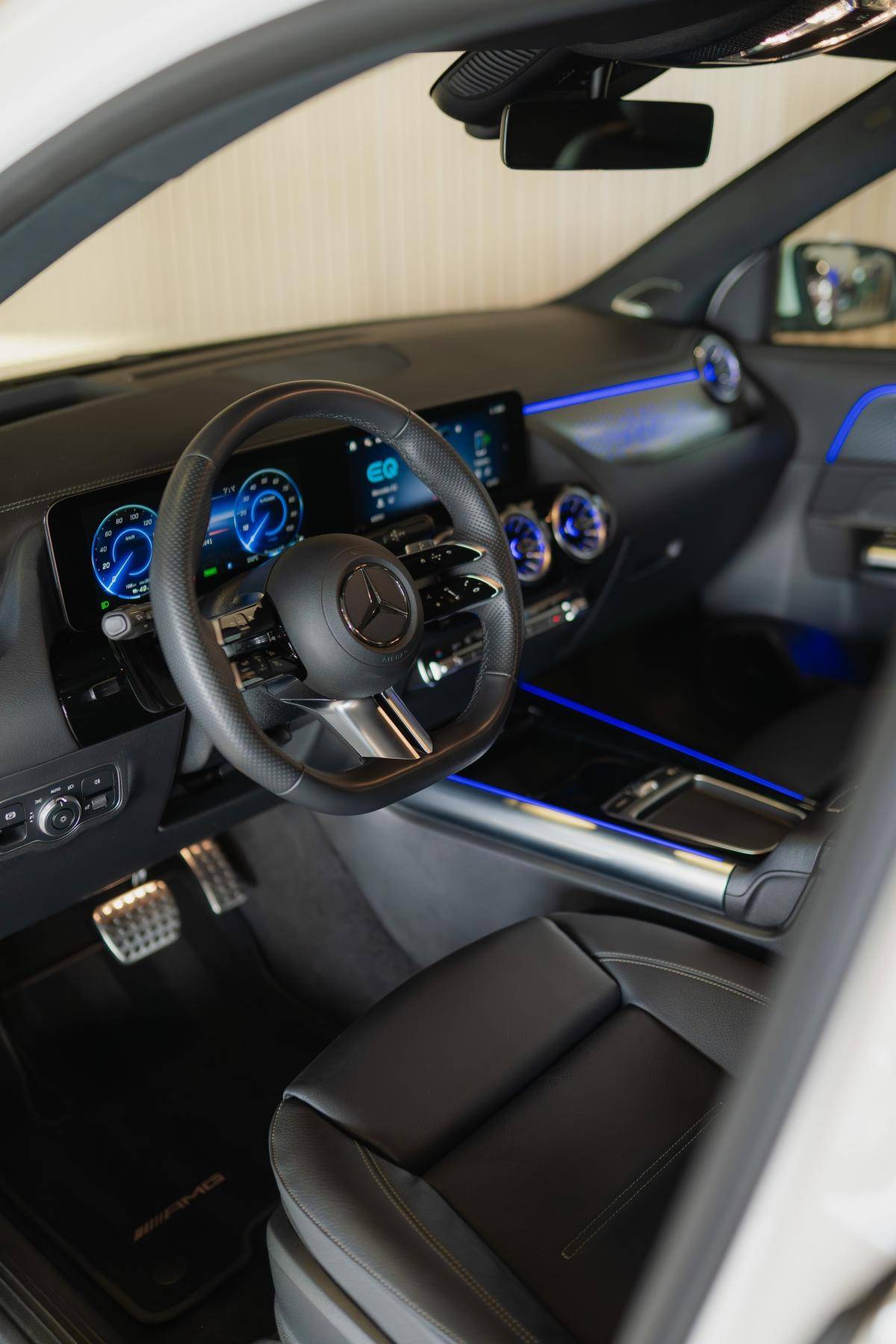 mercedes-benz-eqa-2024-eletrico-500cc
