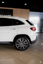 mercedes-benz-eqa-2024-eletrico-500cc