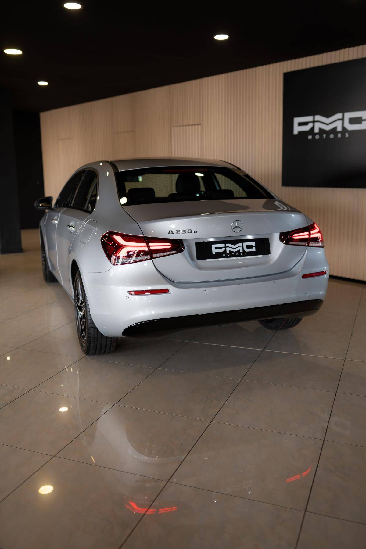 mercedes-benz-classe-a-2021-hibrido-a-gasolina-1332cc