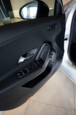 mercedes-benz-classe-a-2021-hibrido-a-gasolina-1332cc