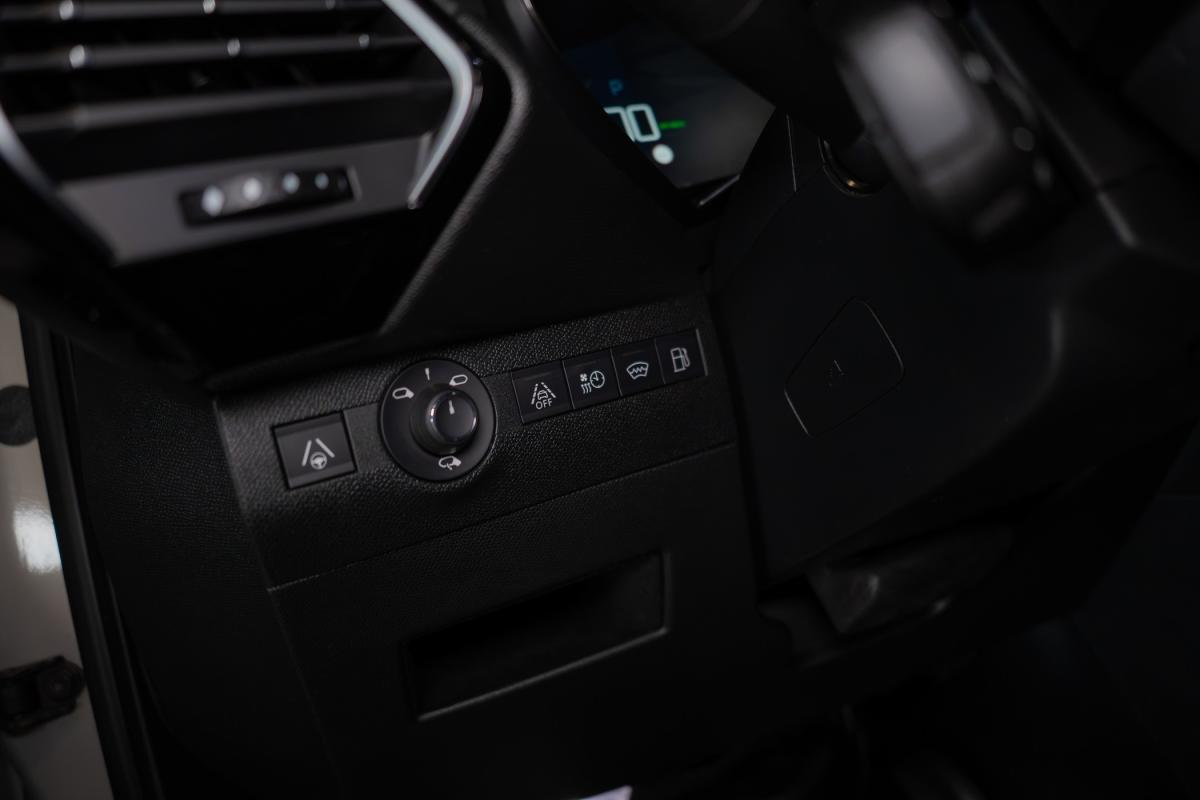 ds-ds-7-crossback-2020-hibrido-a-gasolina-1598cc