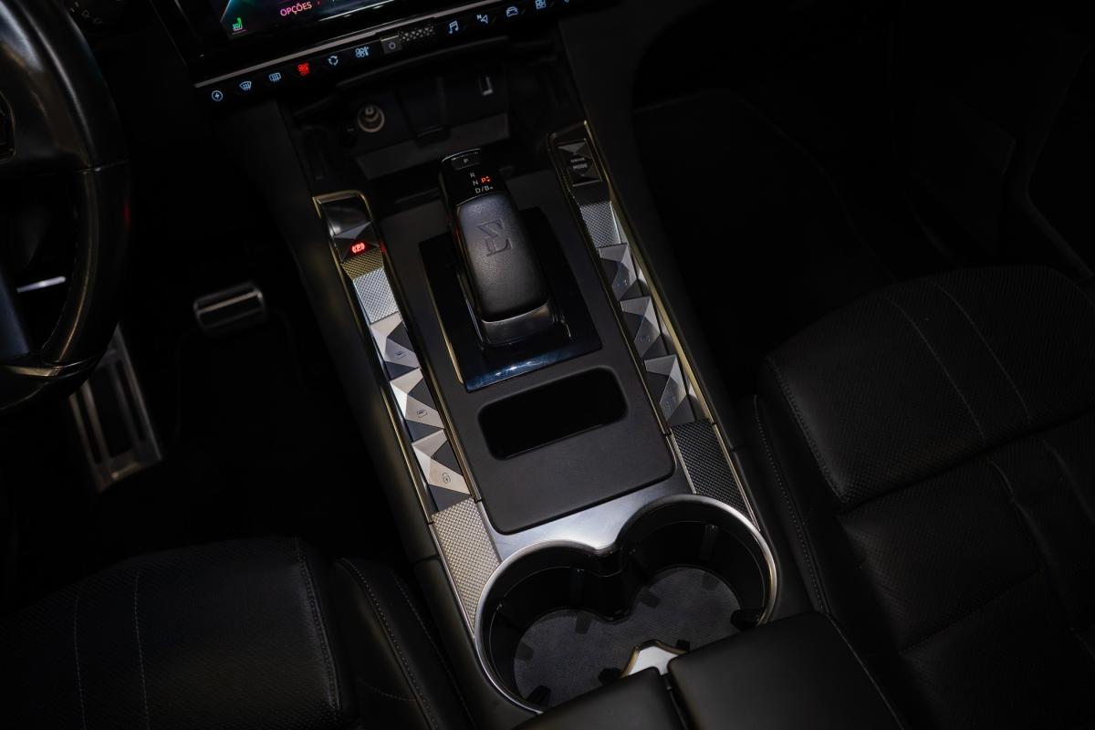 ds-ds-7-crossback-2020-hibrido-a-gasolina-1598cc