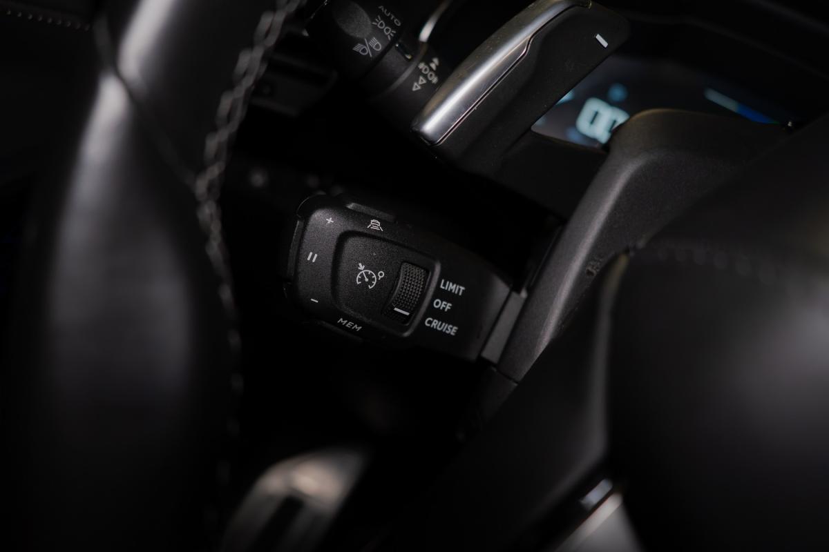 ds-ds-7-crossback-2020-hibrido-a-gasolina-1598cc