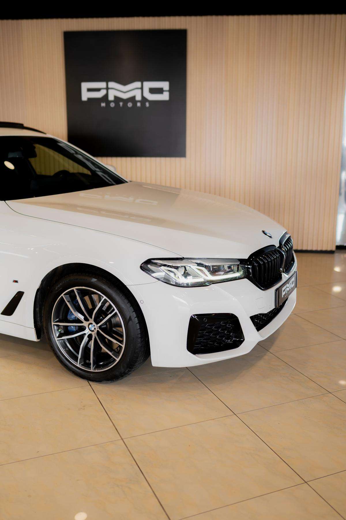 bmw-serie-5-2021-hibrido-a-gasolina-1998cc