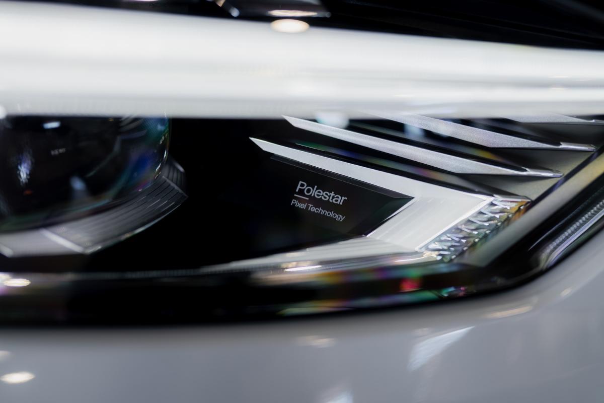 polestar-2-2024-eletrico-500cc
