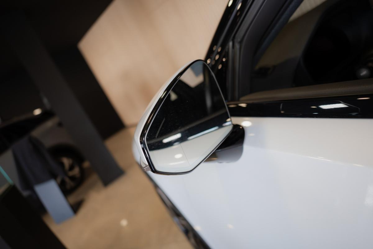 polestar-2-2024-eletrico-500cc