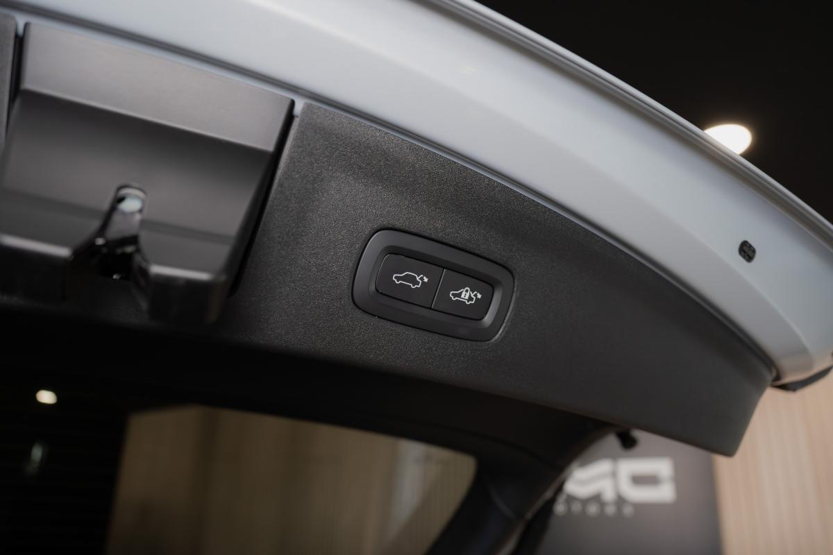 polestar-2-2024-eletrico-500cc