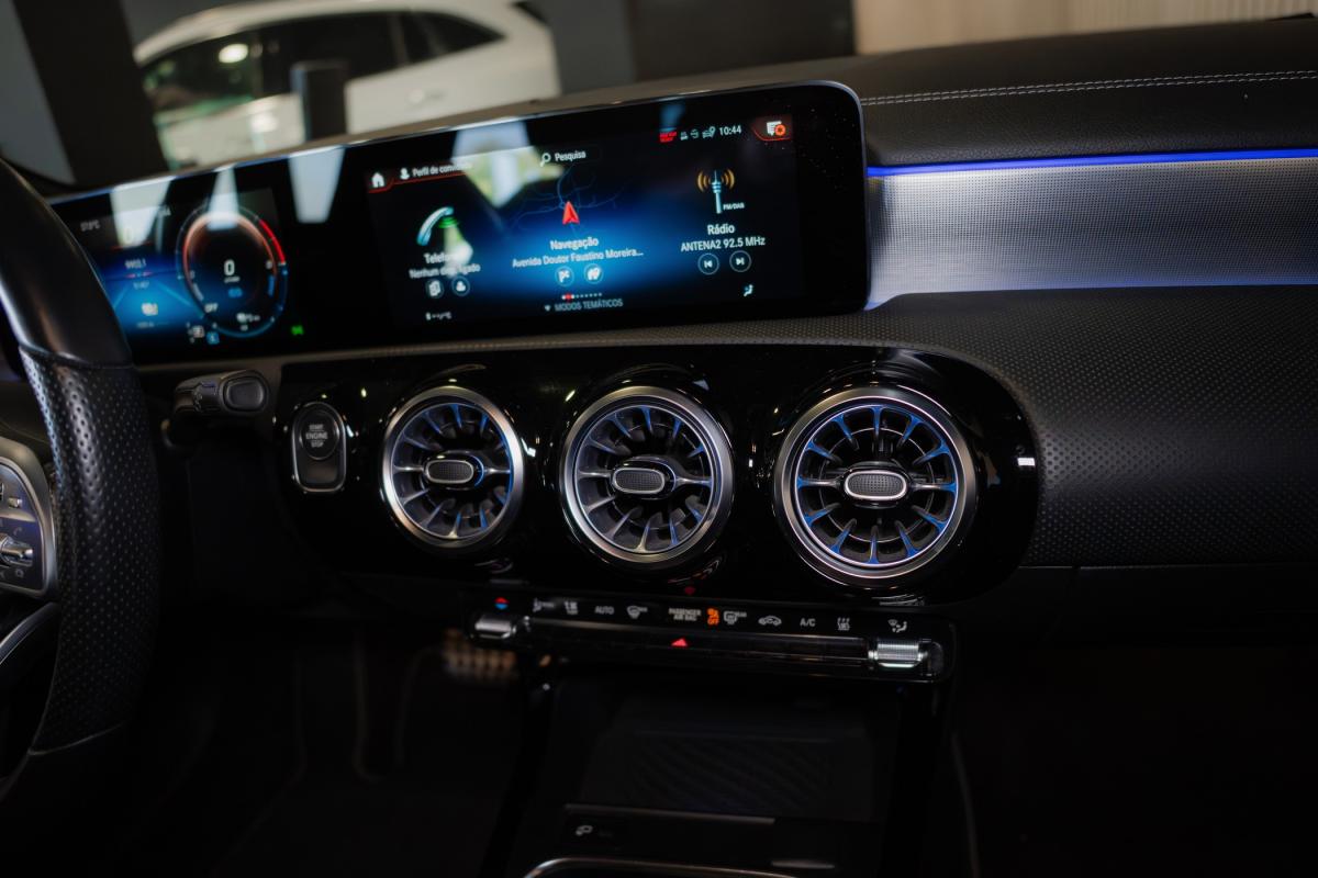 mercedes-benz-classe-a-2021-hibrido-a-gasolina-1332cc