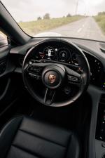 porsche-taycan-2023-eletrico-0cc