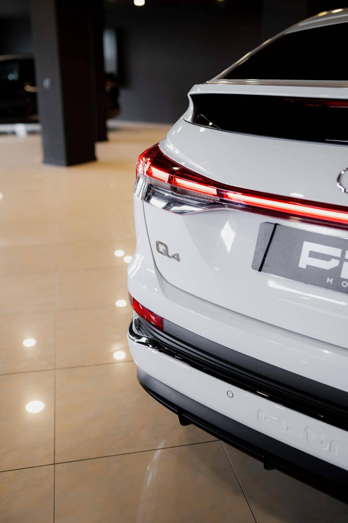 audi-q4-e-tron-2022-eletrico-500cc