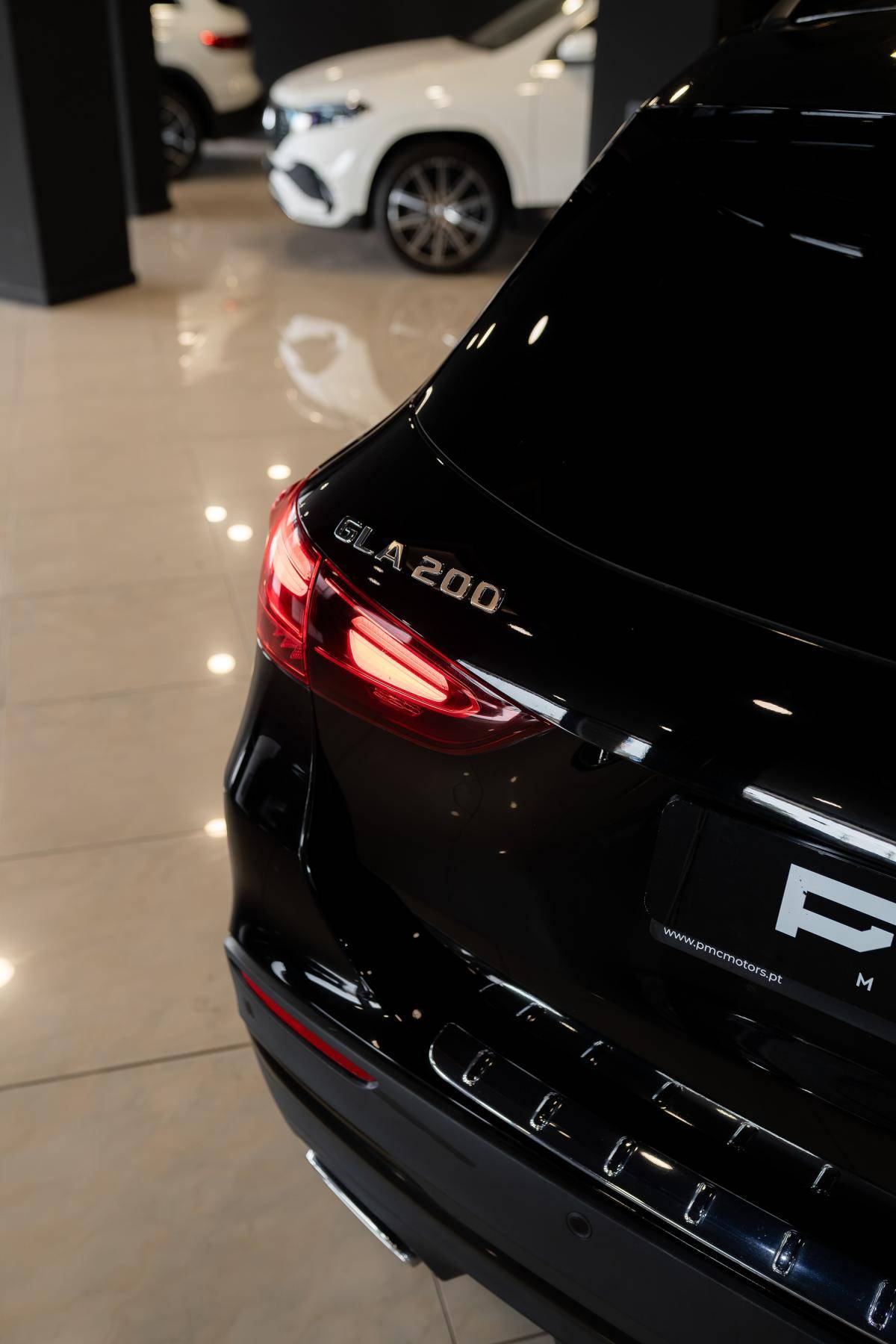 mercedes-benz-gla-2023-gasolina-1332cc