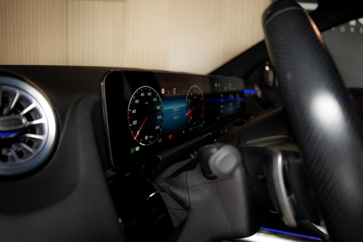 mercedes-benz-gla-2023-gasolina-1332cc