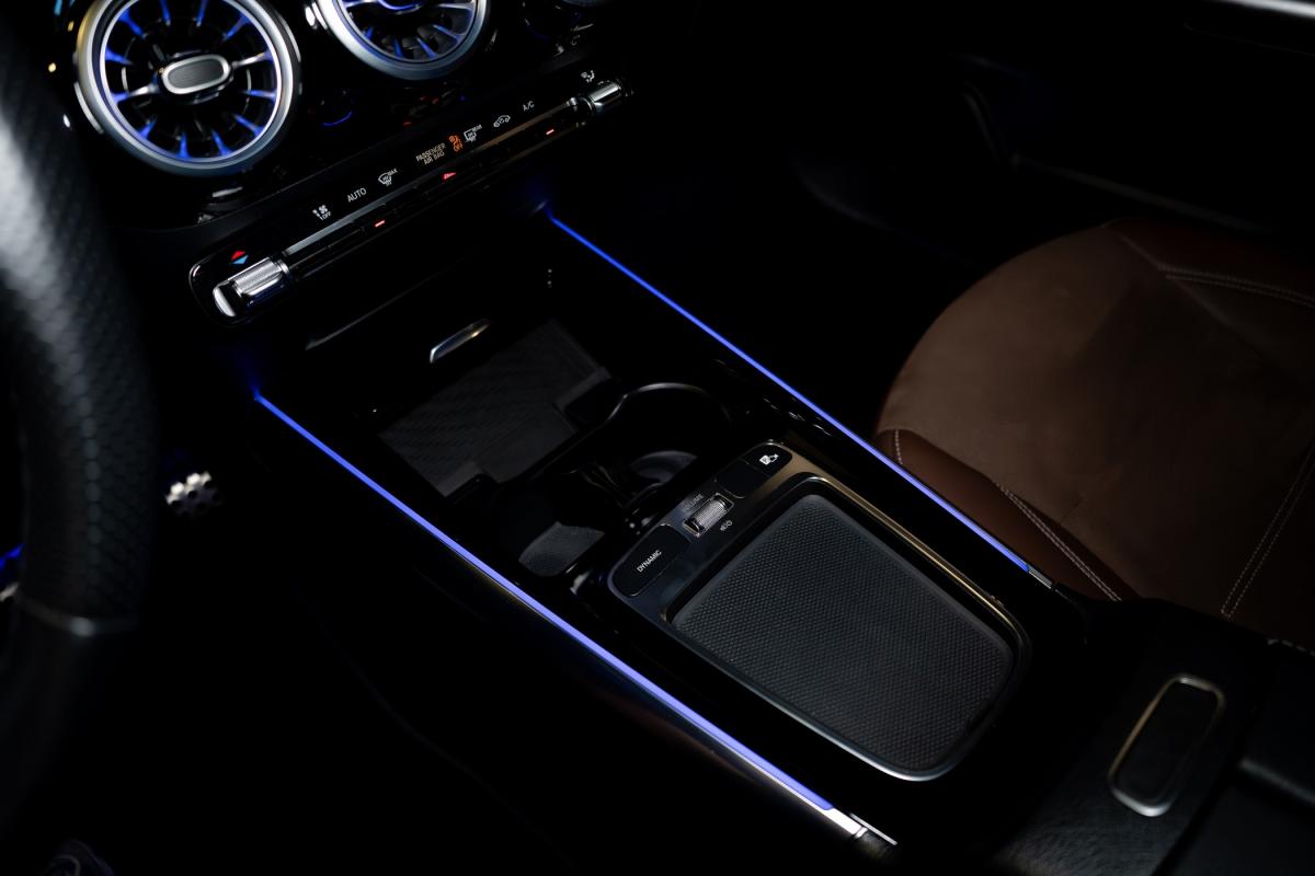mercedes-benz-gla-2023-gasolina-1332cc
