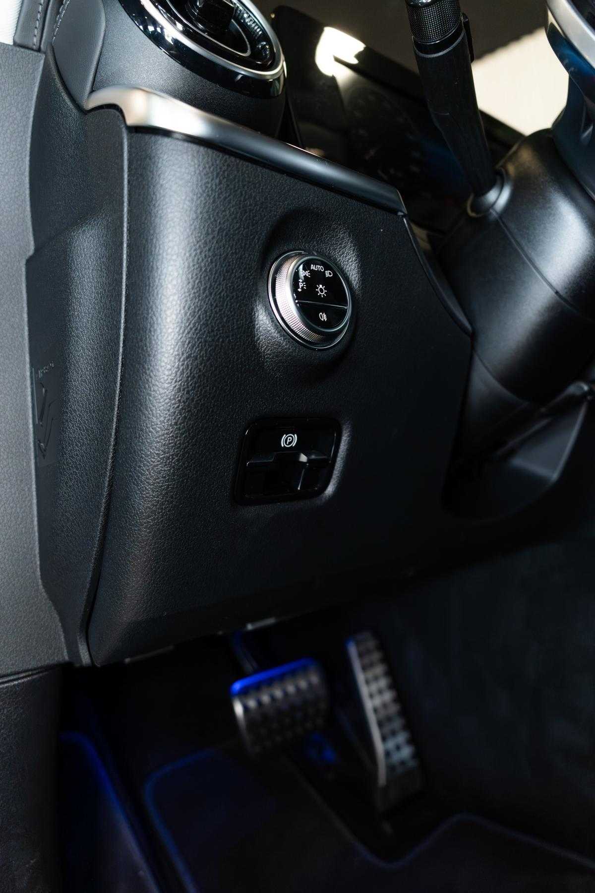 mercedes-benz-classe-c-2022-hibrido-a-gasolina-1999cc