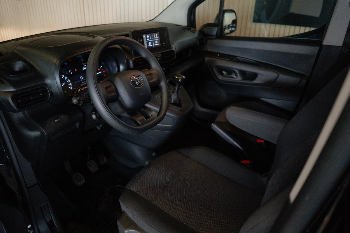 toyota-proace-2023-diesel-1499cc