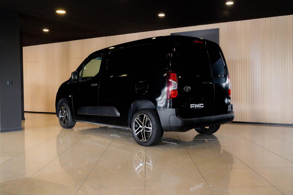 toyota-proace-2023-diesel-1499cc