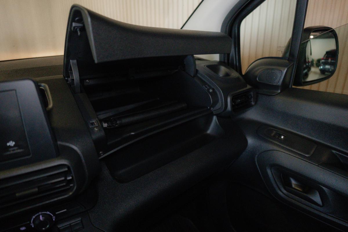 toyota-proace-2023-diesel-1499cc