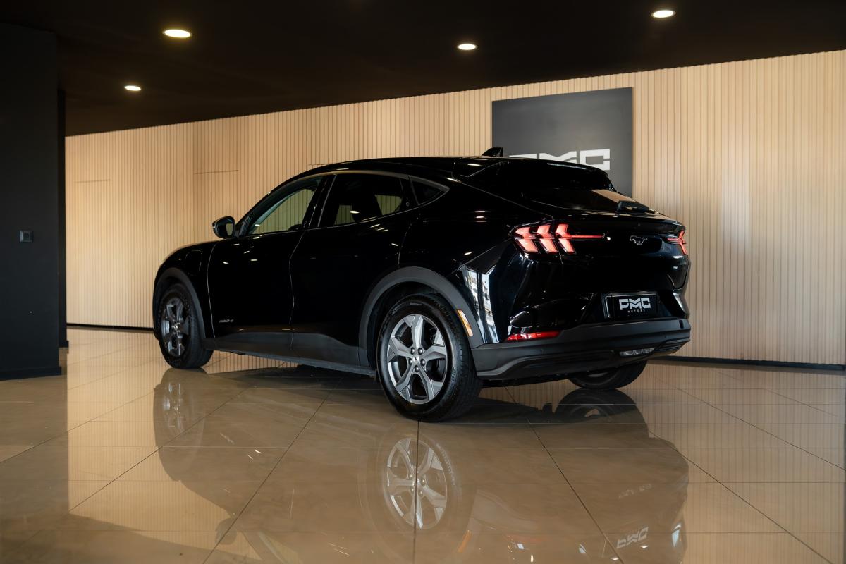 ford-mustang-2021-eletrico-500cc