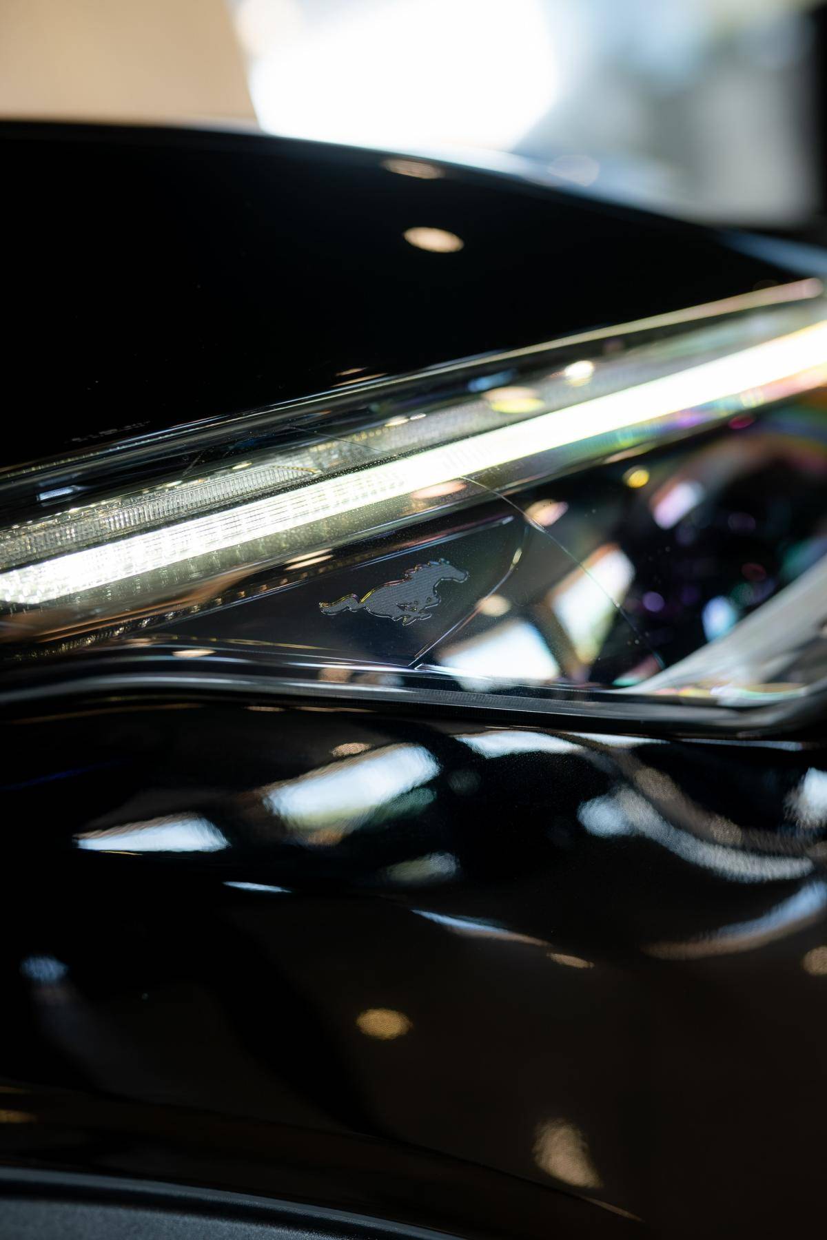 ford-mustang-2021-eletrico-500cc
