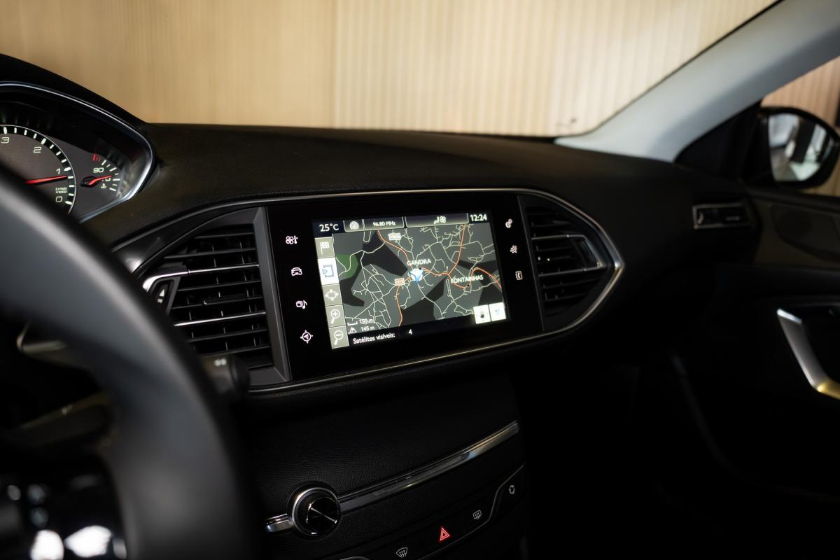 peugeot-308-2016-diesel-1560cc