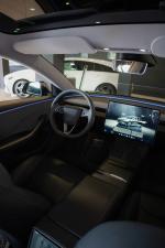 tesla-model-3-2024-eletrico-500cc