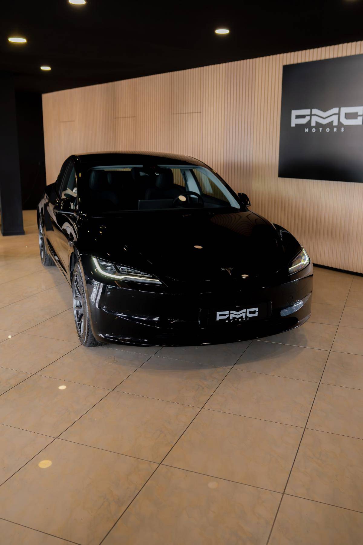 tesla-model-3-2024-eletrico-500cc