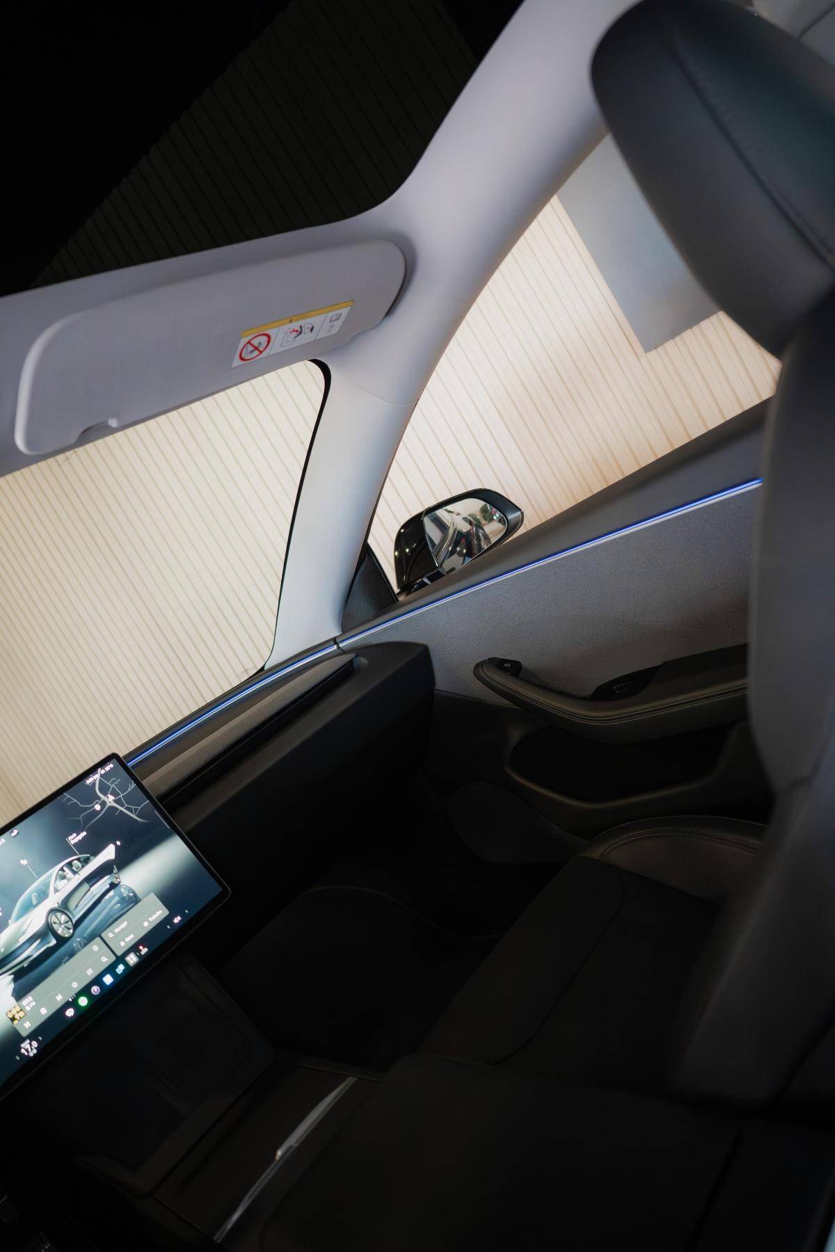tesla-model-3-2024-eletrico-500cc
