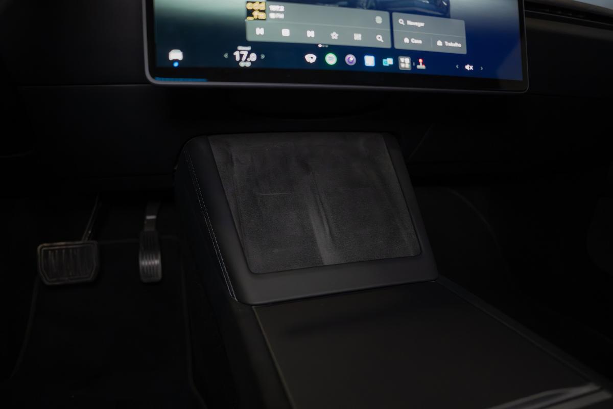 tesla-model-3-2024-eletrico-500cc