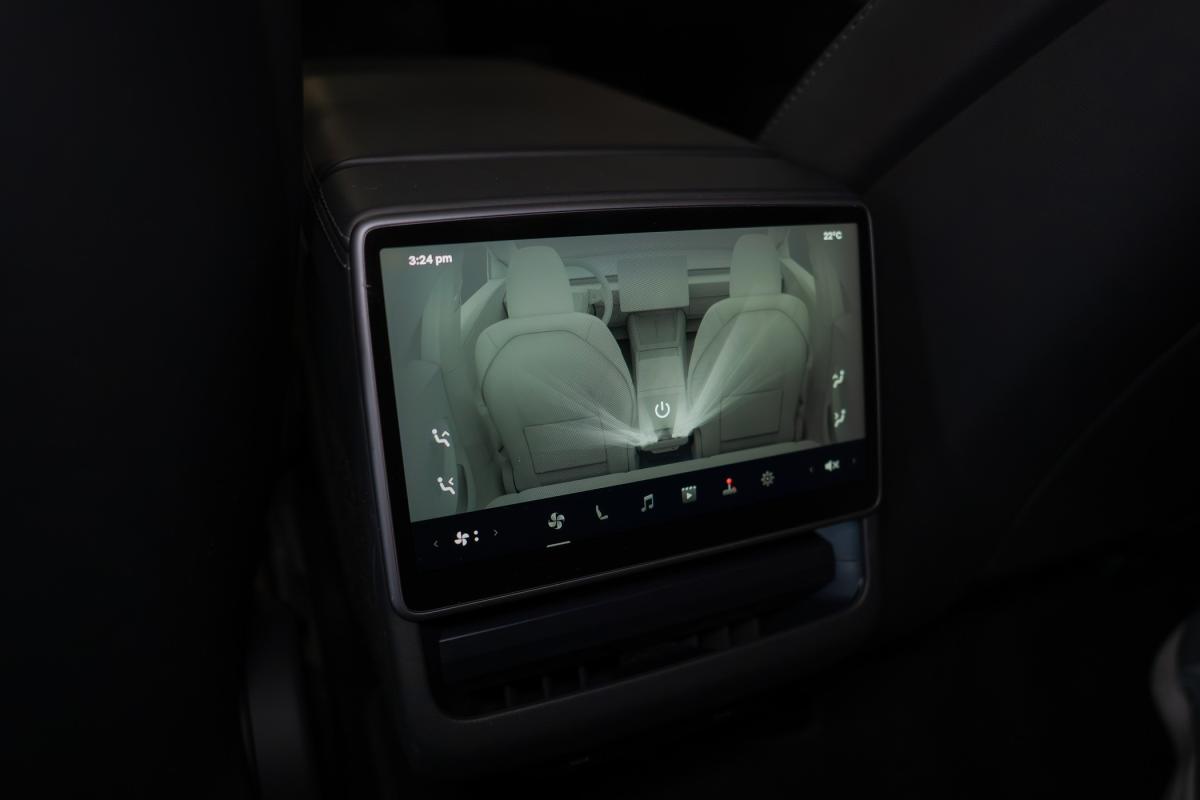 tesla-model-3-2024-eletrico-500cc