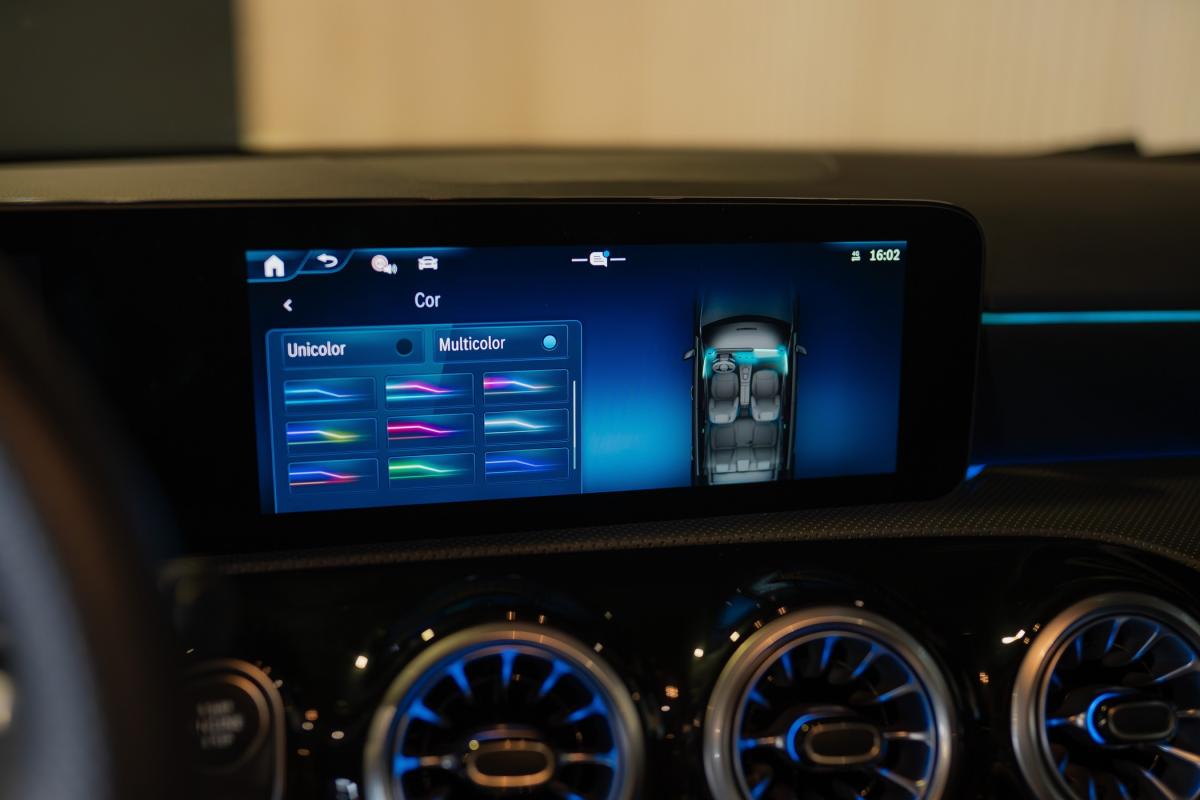 mercedes-benz-classe-a-2025-hibrido-a-gasolina-1332cc