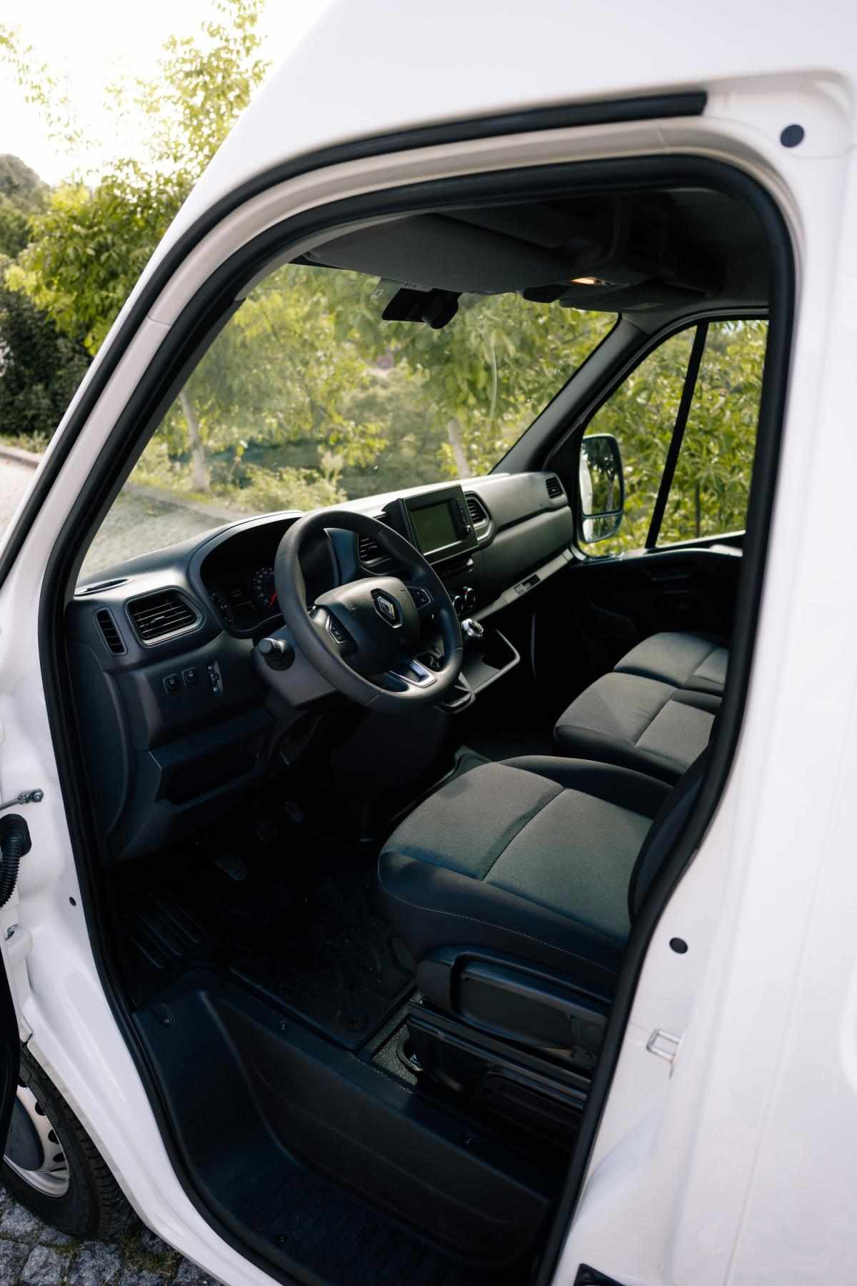 renault-master-2022-diesel-2299cc